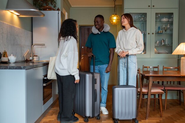 What Makes a Hotel Stay Perfect for Both Business and Leisure Travelers?