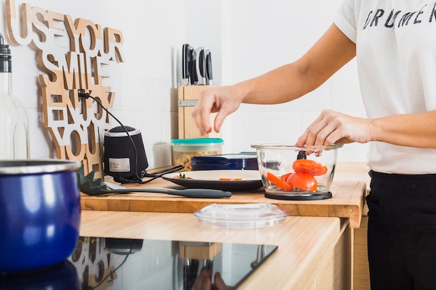 Choosing the Right Tools for Kitchen Safety: Innovative Solutions for Handling Oil Fires